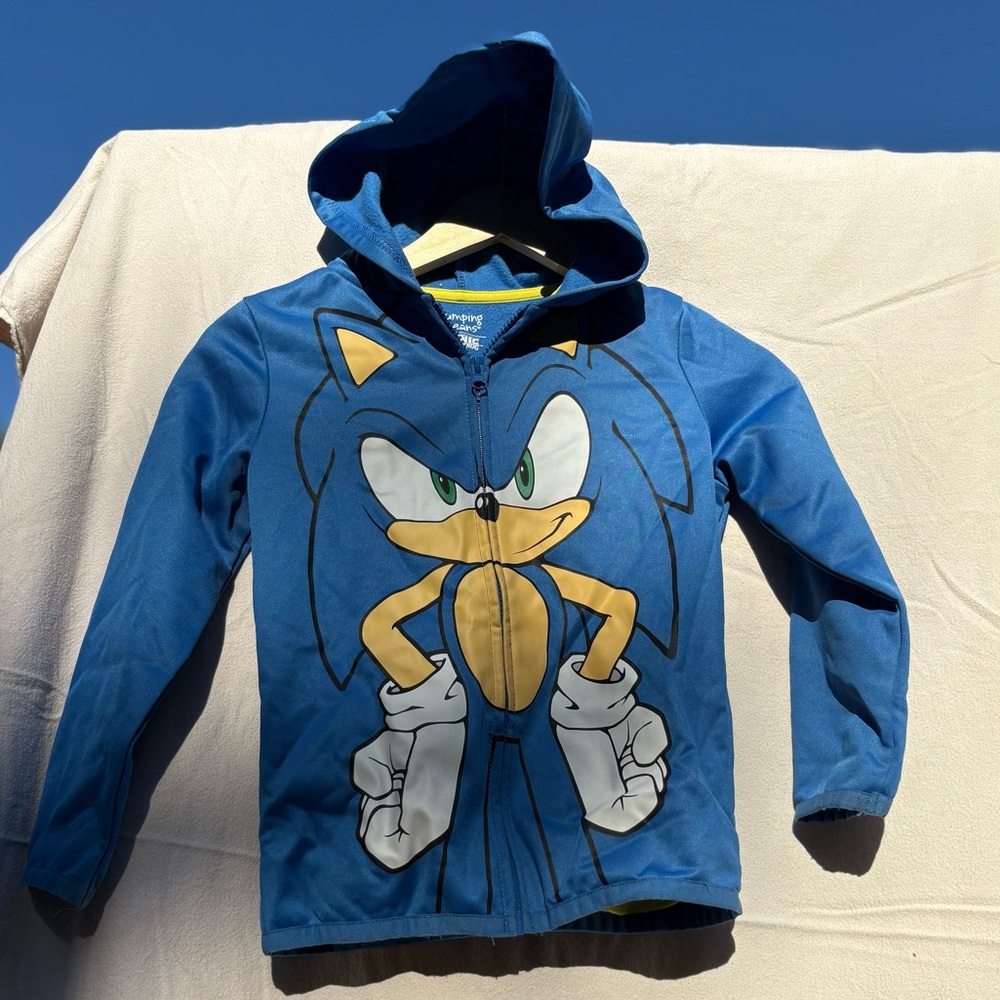 Blue Sonic the Hedgehog Kids Hoodie NWOT